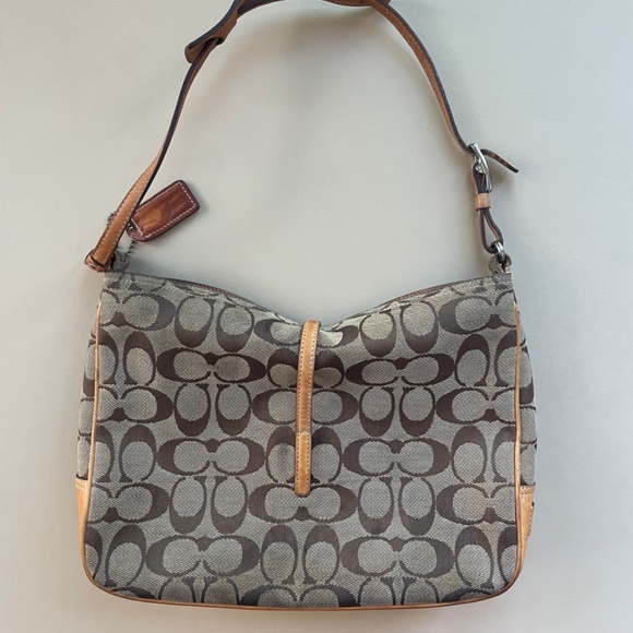 Coach 90’s clasp closure classic monogram - Picture 2 of 15
